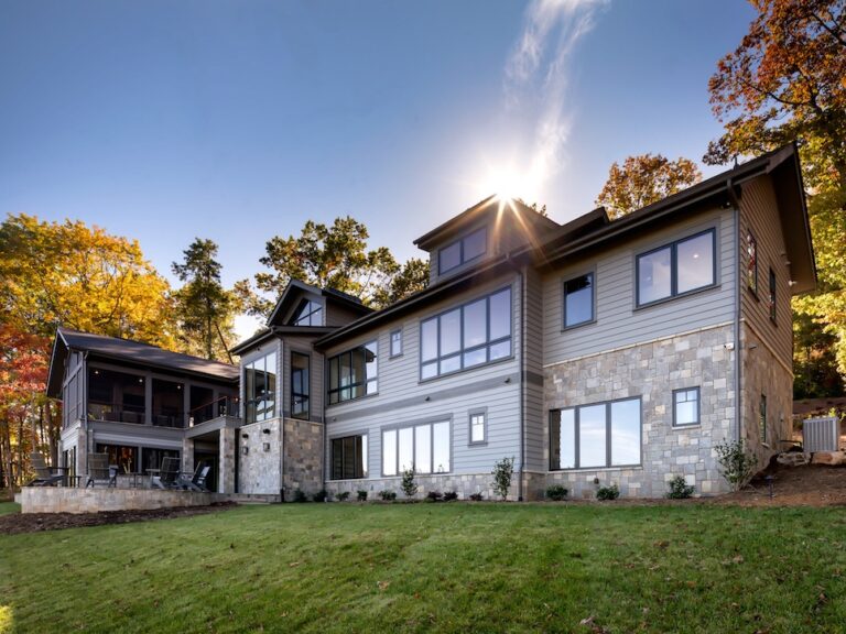558 Walnut Valley Parkway