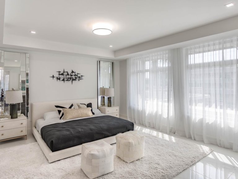 327 Royal Palm Residences