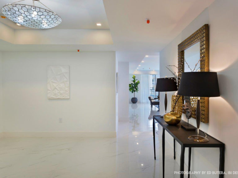 327 Royal Palm Residences