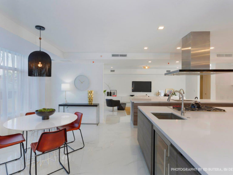 327 Royal Palm Residences