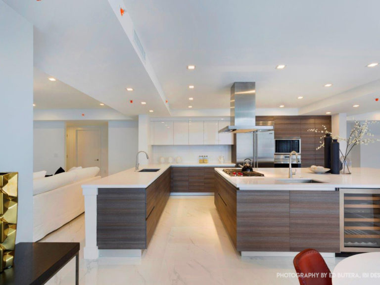 327 Royal Palm Residences