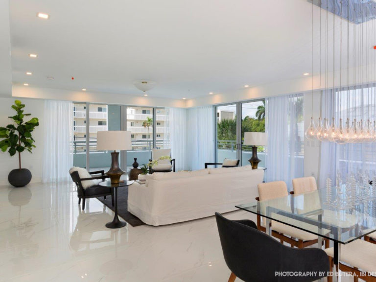 327 Royal Palm Residences