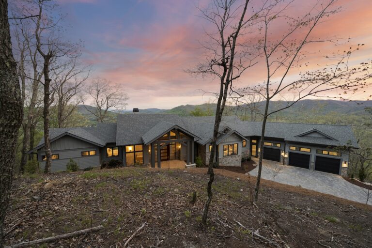 1225 Rockcrest Way Arden, NC