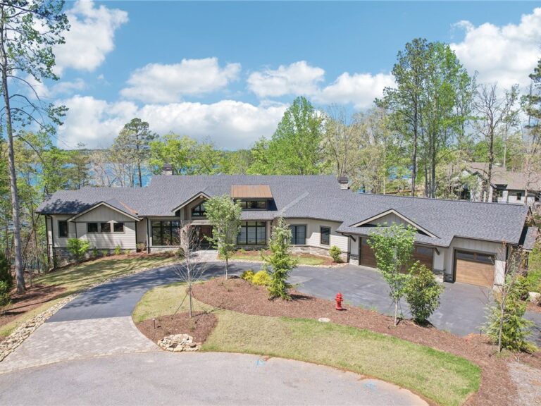 132 Promontory Court Six-Mile, SC