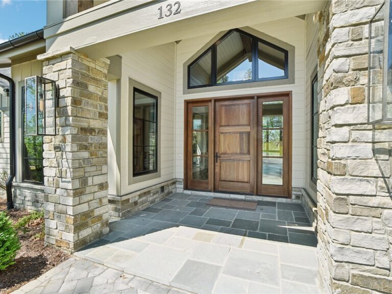 132 Promontory Court Six-Mile, SC
