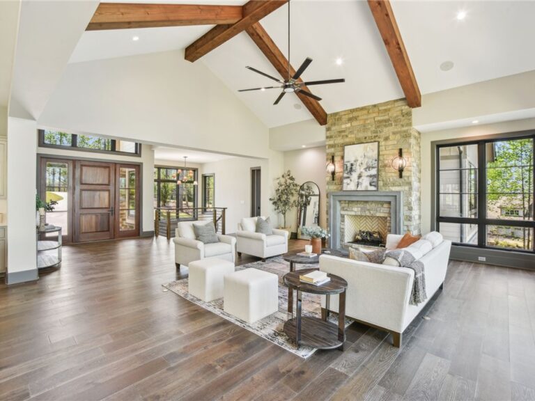132 Promontory Court Six-Mile, SC